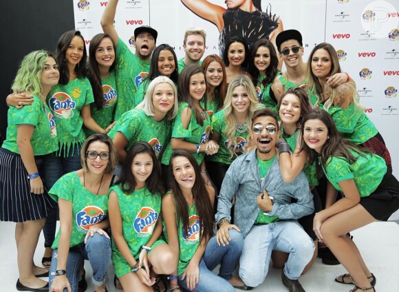 Esta semana, Maisa Silva e MC Biel posaram juntos com a cantora Demi Lovato, que fez show exclusivo em São Paulo