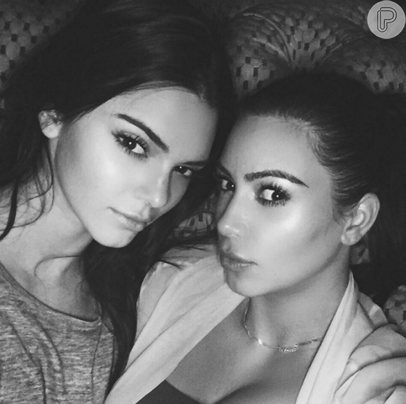 Kendall Jenner e a irmã mais velha, Kim Kardashian