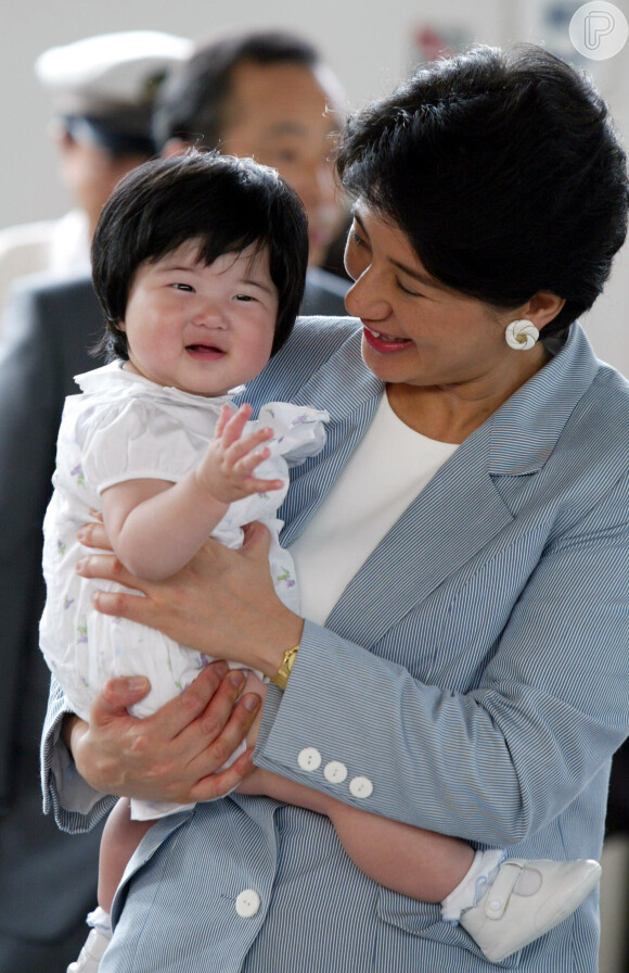 Outra criança de sangue azul que sempre esbanjou fofura é a princesa Aiko, do Japão. Ela é filha única do príncipe herdeiro Naruhito e da princesa Masako