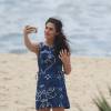 Lívian Aragão faz ensaio fotográfico no Rio de Janeiro, nesta sexta-feira (30). A atriz foi clicada na praia da Macumba