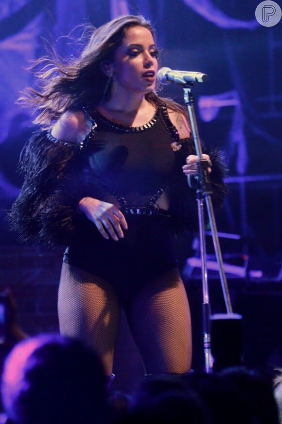 Anitta se apresentou em show de Halloween, na Fundição Progresso, no Centro do Rio de Janeiro, na madrugada deste domingo, 1º de novembro de 2015