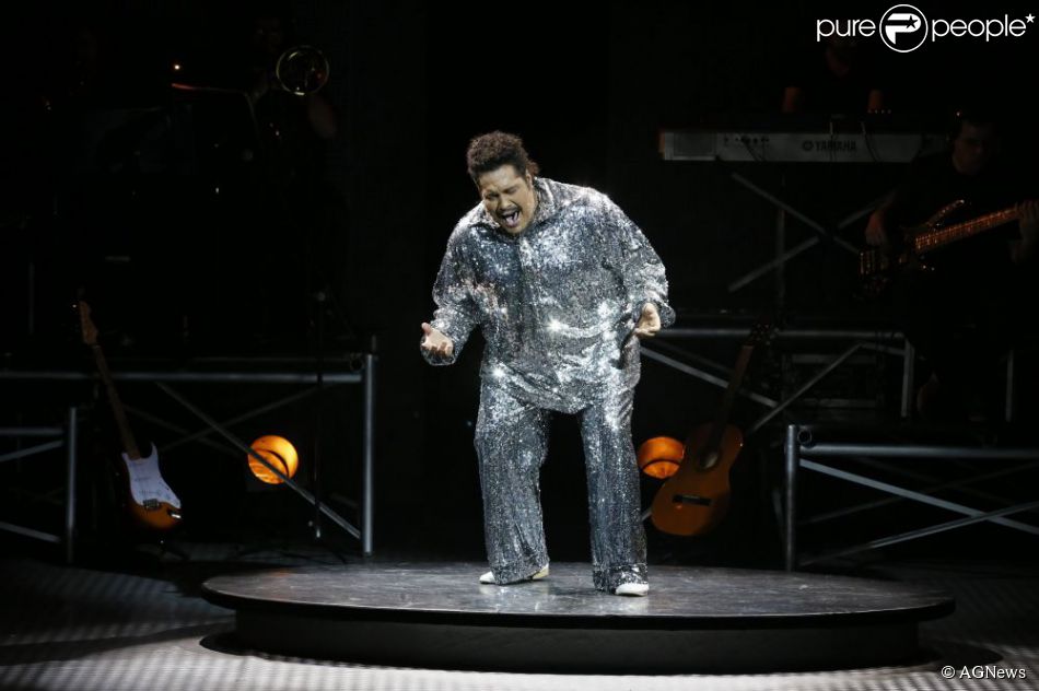 Tiago Abravanel canta no musical 'Tim Maia', que o revelou ...