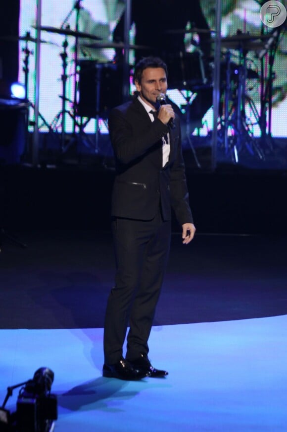 Murilo Rosa durante a Turnê Itinerante do Prêmio da Música, que homenageou o músico Tom Jobim