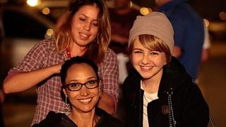 'Amor à Vida': Klara Castanho, de peruca loira, grava com Maria Maya e Cazarré
