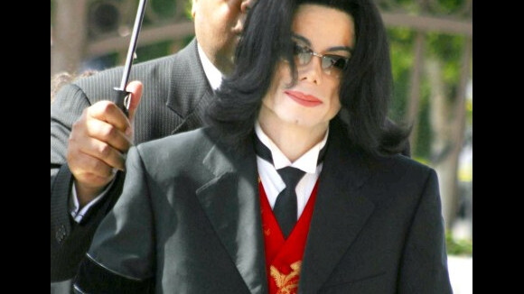 Michael Jackson morreu virgem, afirma nova biografia sobre o Rei do Pop