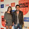 Yana Lavigne e Bruno Gissoni prestigiam o Prêmio Multishow 2013