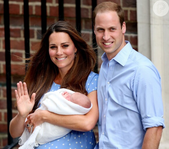 kate Middleton deu à luz recentemente ao prínicpe Alexander, George Louis