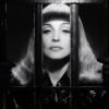 'Meu objetivo com o 'Secret Project Evolution' é mostrar meu comprometimento criativo para inspirar a mudança no mundo pela expressão artística', disse Madonna