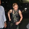 Seguidora critica postura de Madonna como mãe e estrela responde: 'Se você não tem nada de bom para dizer, caia fora daqui'. Barraco aconteceu pelo instagram, na tarde desta terça-feira, 23 de fevereiro de 2016