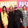Lola Duenas, Blanca Suarez, Cecilia Roth, Pedro Almodóvar, Pepa Charro e Laya Mart posaram juntos na première do filme 'Os Amantes Passageiros', no Casino de Madrid, em março de 2013