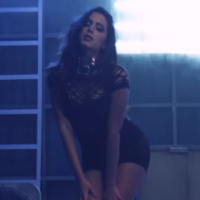 Anitta sensualiza no clipe de 'Ginza', do cantor colombiano J Balvin. Veja vídeo