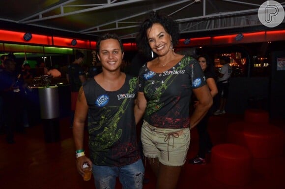 Solange Couto e o marido curtiram quinto dia de shows no Rock in Rio 2013, nesta sexta-feira (20)