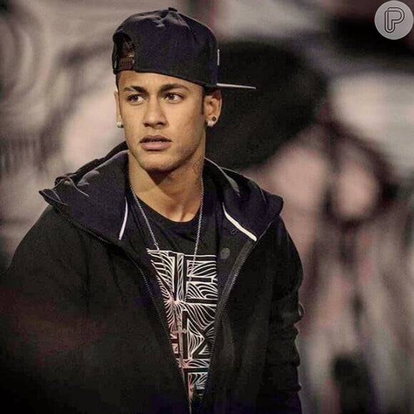 Neymar publica foto com a atriz Chloe Grace Moretz e imagem repercute nas  redes sociais - Retratos da Bola - Extra Online