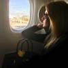 Fiorella Mattheis postou foto na qual aparece dentro de um avião. 'Trabalhar, ver a família e buscar a filha', nesta segunda-feira, 29 de fevereiro de 2016