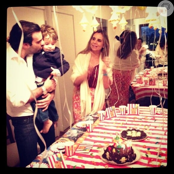 Alexandre Furmanovich comemorou os dois anos do filho, João Guilherme, com uma festa em sua casa, em São Paulo
