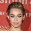 Miley Cyrus participa de evento de moda em NY, nos Estados Unidos