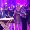 Mariana Ximenes, Glória Menezes e Gloria Pires homenagearam Tony Ramos no Prêmio Extra de Televisão, no Rio de Janeiro, nesta terça-feira, 12 de novembro de 2013
