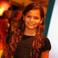 Craque nos estudos, irmã de Bruna Marquezine concorre Olimpíada de matemática