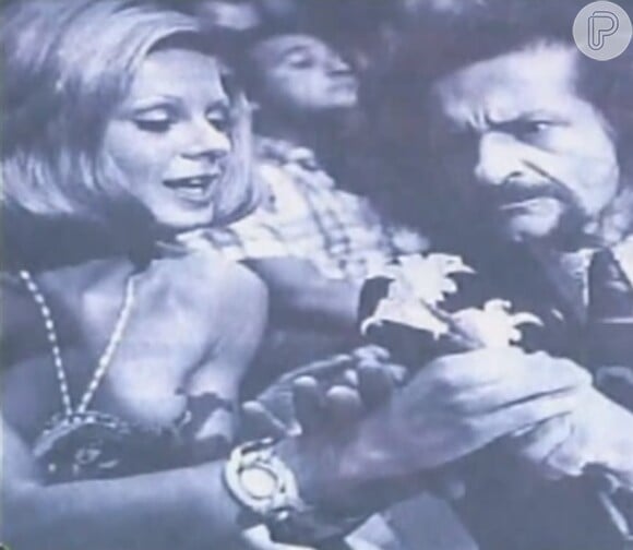 Vera Fischer atuou no cinema pela primeira vez em 1972, no filme 'Sinal vermelho - As fêmeas', como Ângela