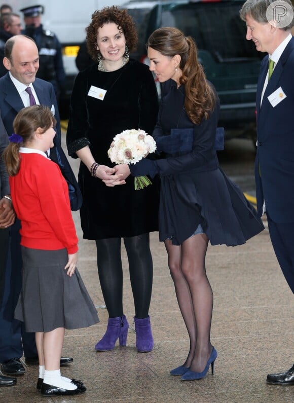 Mesmo com a saia justa, Kate Middleton lidou bem com situação