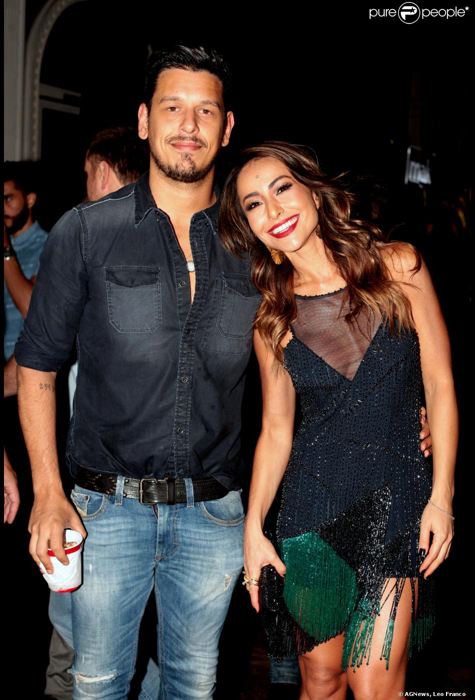 Sabrina Sato e João Vicente curtem festa com o verdadeiro 'rei do ...