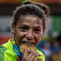 Confira dez curiosidades de Rafaela Silva, medalha de ouro na Olimpíada Rio 2016