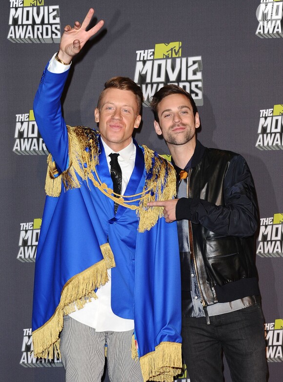 Macklemore & Ryan Lewis ganharam o prêmio de Artista Revelação no Europe Music Awards 2013
