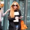 Lindsay Lohan está sendo processada por Paris Hilton e seu irmão, Barron Hilton, por ter supostamente orquestrado uma briga contra o rapaz de 24 anos
