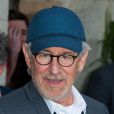 Steven Spielberg gosta de produzir e dirigir filmes desde a infância. Quando estudava na escola fez seu primeiro curta-metragem