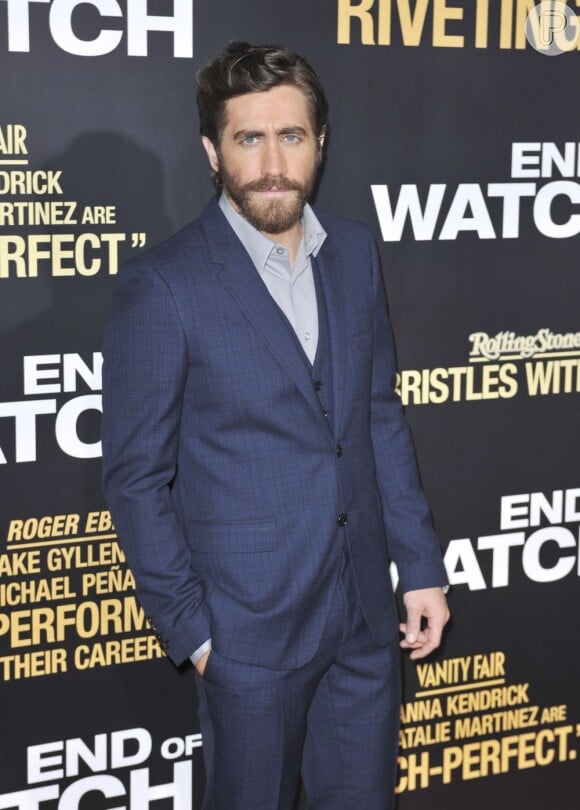 Jake Gyllenhaal fez grande sucesso como um caubói gay em 'O Segredo de Brokeback Mountain', e está indo a vários jantares românticos com Katie