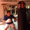 Malvino Salvador gosta de praticar boxe nos momentos de lazer