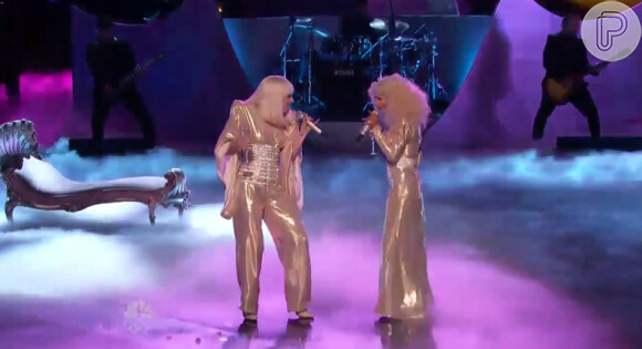Christina Aguilera elogiou Gaga, a chamando de artista inovadora