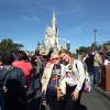 Carolina Dantas leva a família para a Disney