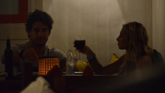 Alexandre Pato e Sophia Mattar curtem jantar romântico em Trancoso