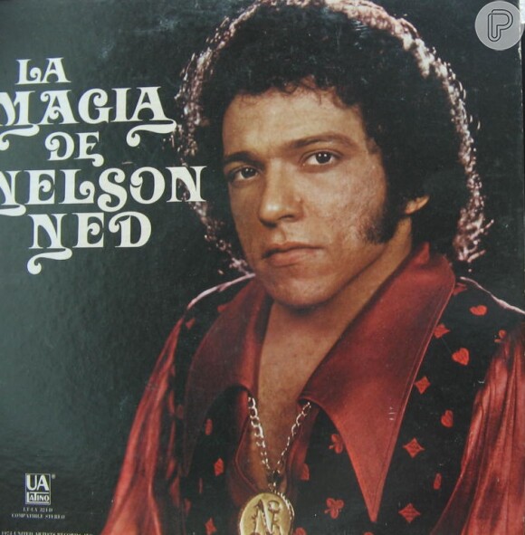 Nelson Ned morre aos 66 anos, em Cotia, São Paulo, em 5 de janeiro de 2013