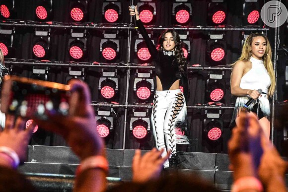 Público grita nome de Lauren Jauregui em show de Fifth Harmony