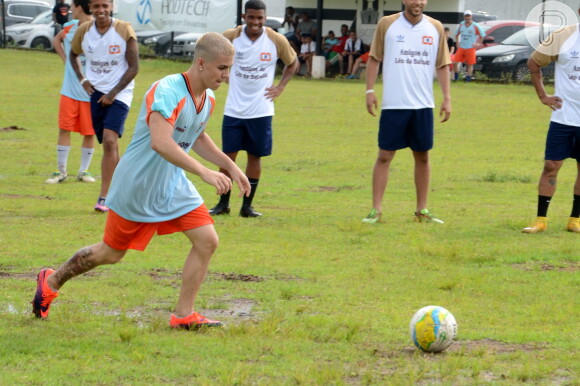 Biel participou de partida beneficente em São Paulo nesta quarta-feira, 21 de dezembro de 2016
