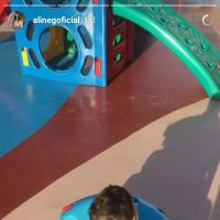 Filho de Aline Gotschalg, Lucca, de 7 meses, esbanja fofura em vídeo: 'Meu amor'