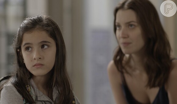 Chiara (Lara Cariello) rejeita Júlia (Nathalia Dill) e é induzida a ter raiva de Gui (Vladimir Brichta), no capítulo desta segunda-feira, dia 26 de dezembro de 2016, na novela 'Rock Story'