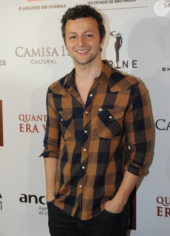 Lucas Lima participa da pré-estreia do filme 'Quando Eu Era Vivo', em 27 de janeiro de 2014