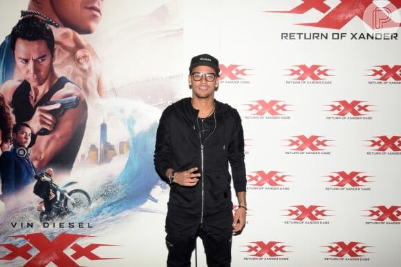 Neymar levou Bruna Marquezine e amigos para assistirem o filme 'xXx: Reativado' 