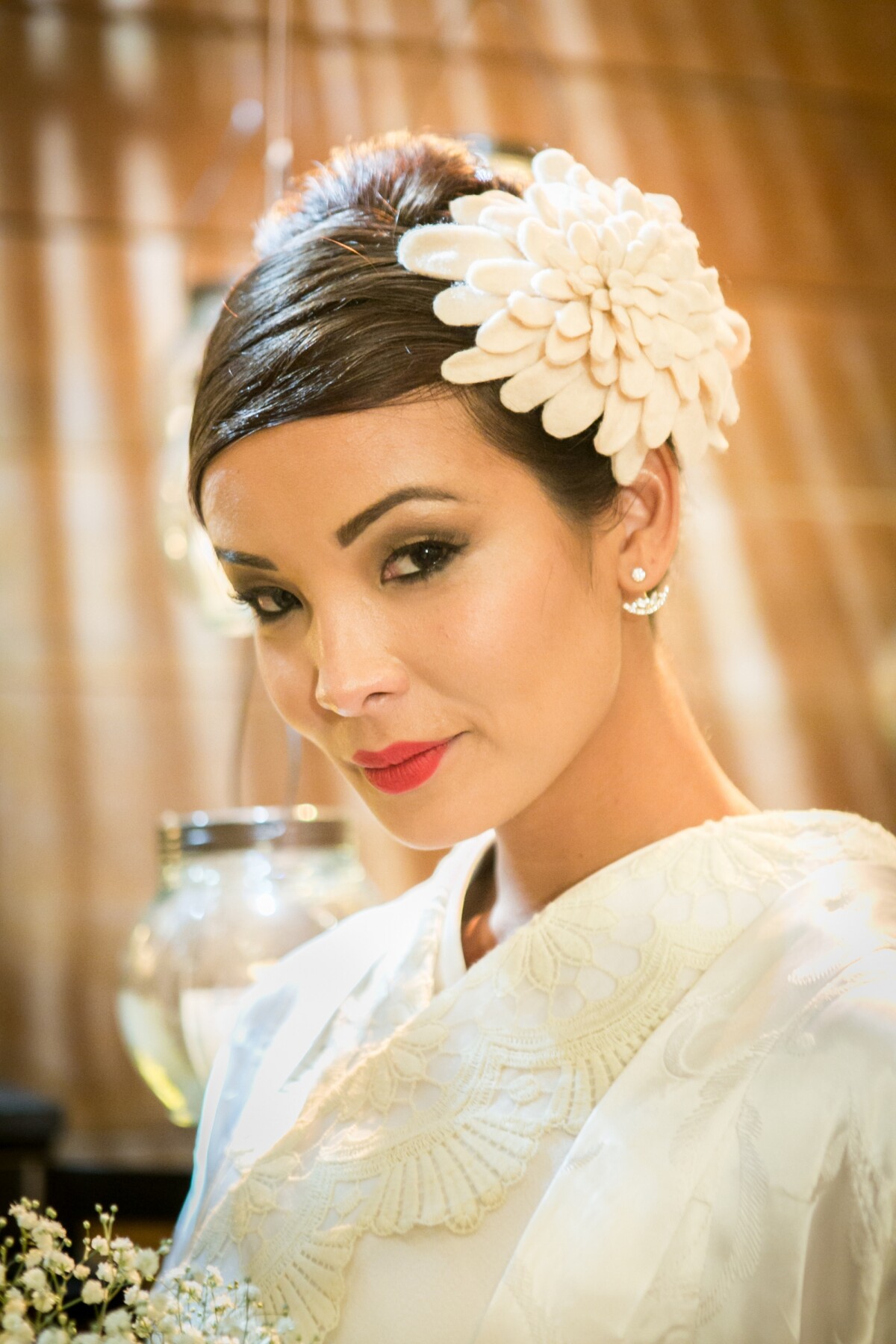 Foto: O look de noiva de Hirô (Carol Nakamura) em 'Sol Nascente