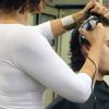 Nicolas Prattes raspou o cabelo para a nova fase de Zac em 'Rock Story'