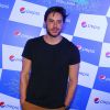 Ricardo Tozzi prestigiou o quarto dia de festival musical Pepsi Twister Land, na Marina da Glória, centro do Rio de Janeiro, na noite desta quinta-feira, 9 de fevereiro de 2016