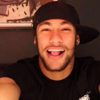 Neymar faz aniversário e ganha os parabéns de amigos famosos nas redes sociais