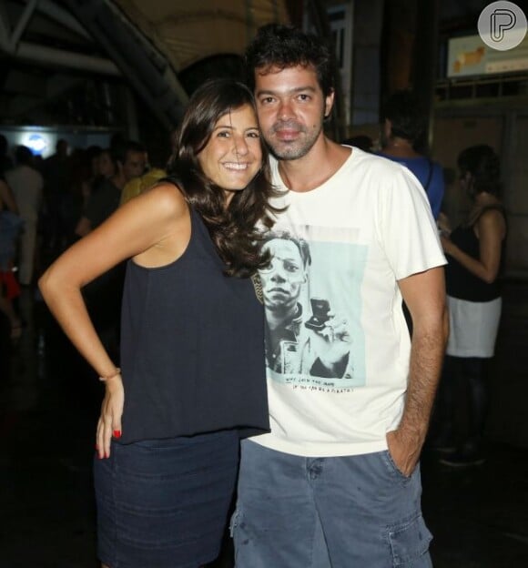 A diretora da Globo Joana Jabace, mulher de Bruno Mazzeo, está grávida de gêmeos. O casal está junto desde 2012