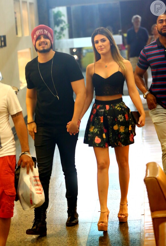 Luan Santana assumiu ter reatado o namoro com Jade Magalhães em dezembro de 2016