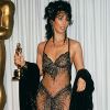 Dois anos depois, em 1988, Cher adotou um visual de odalisca e arrematou a estatueta de melhor atriz por 'Moonstruck'