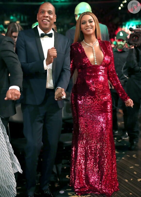 Casada com Jay-Z, Beyoncé cancelou show no Coachella por recomendação médica