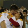 Preta Gil e Rodrigo Godoy se beijaram, no desfile das campeãs, neste sábado, 4 de março de 2017